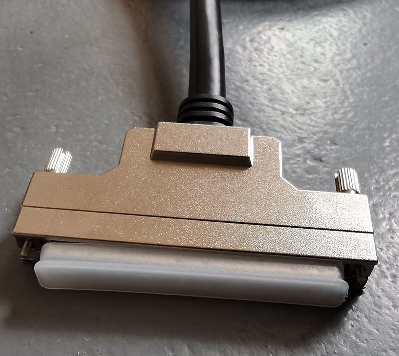 100 pin half-Pitch D-sub SCSI-II Cable
